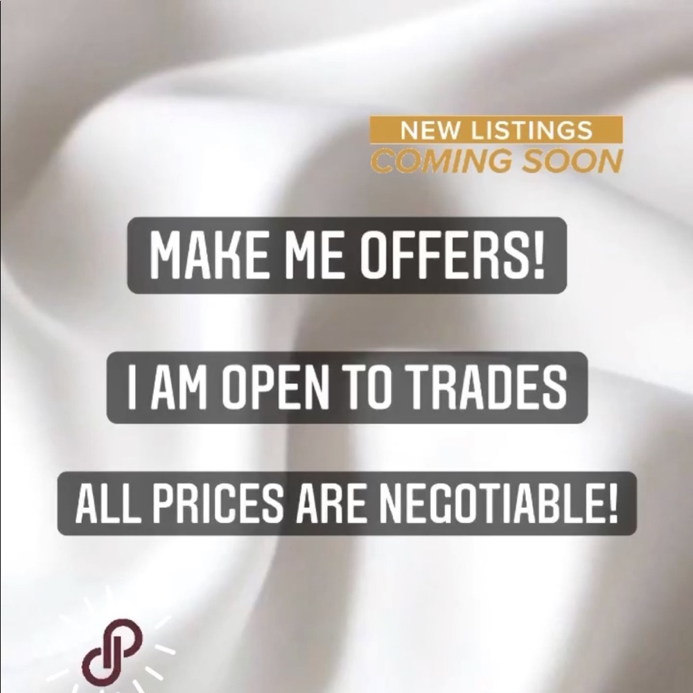 welcome to my poshmark 🤍